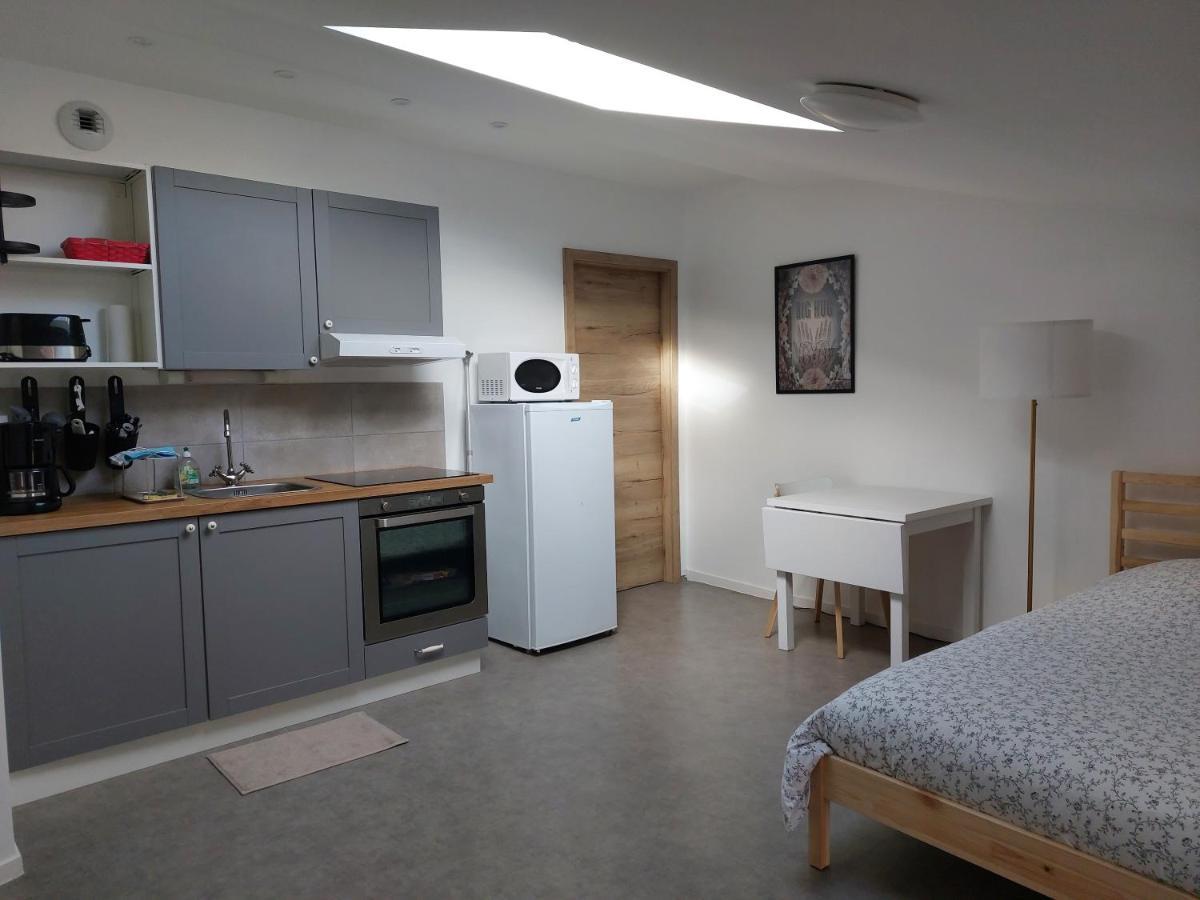 Studio Mezzanine Tout Confort Corny-sur-Moselle Exterior foto